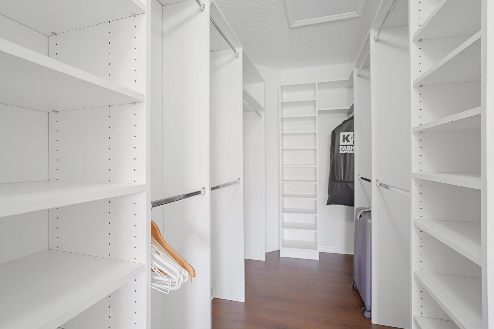 TUSCANY BAY - Residential Lease