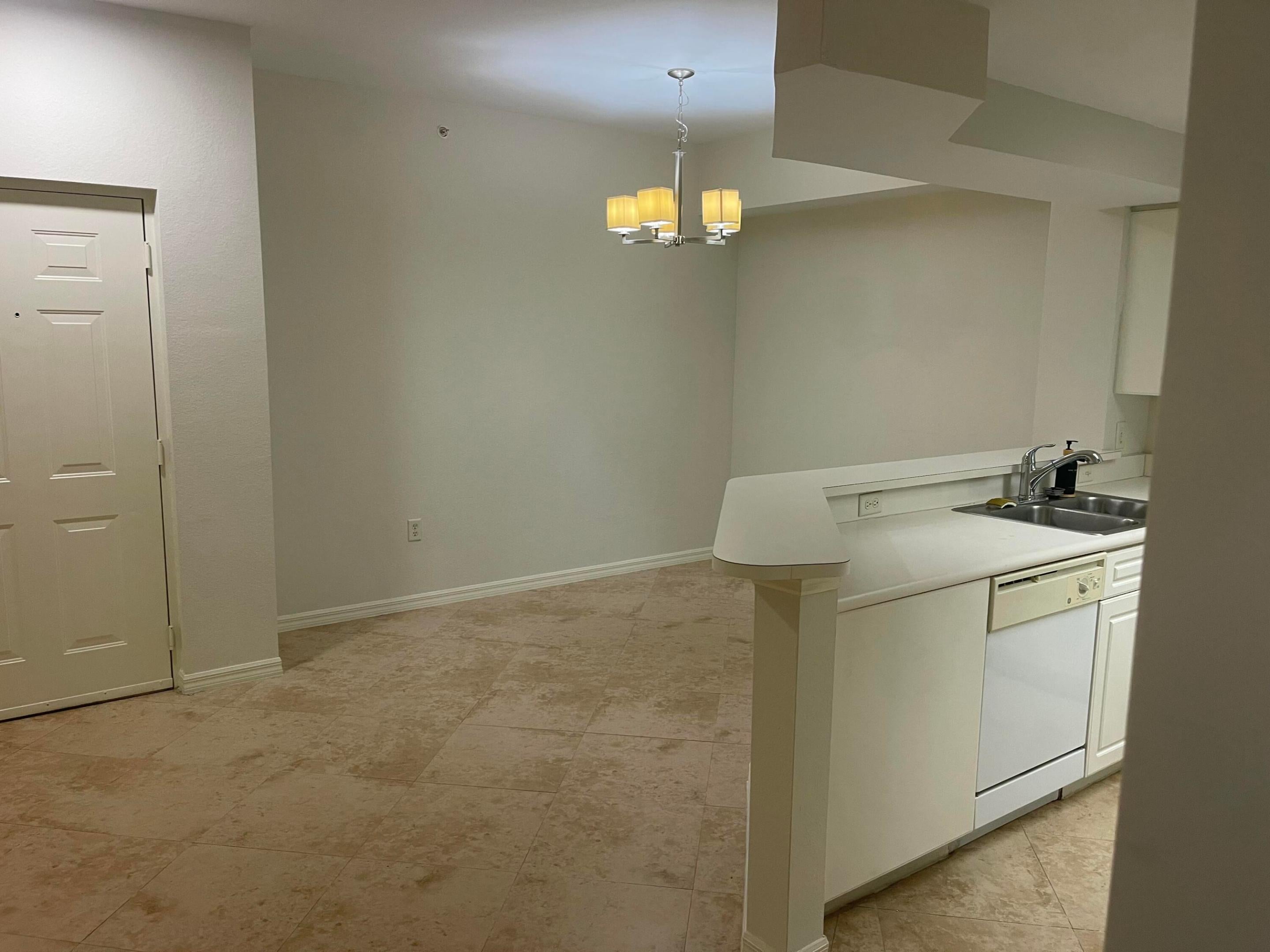 2729 Anzio Court 102