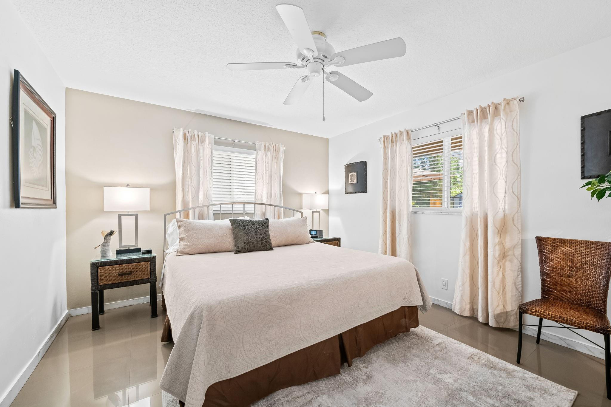 HARBOR VILLAGE SEC - Residential Lease