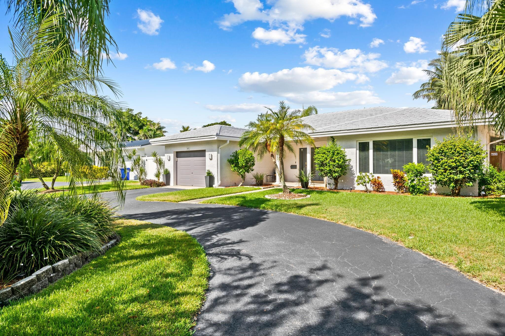 HARBOR VILLAGE SEC - Residential Lease