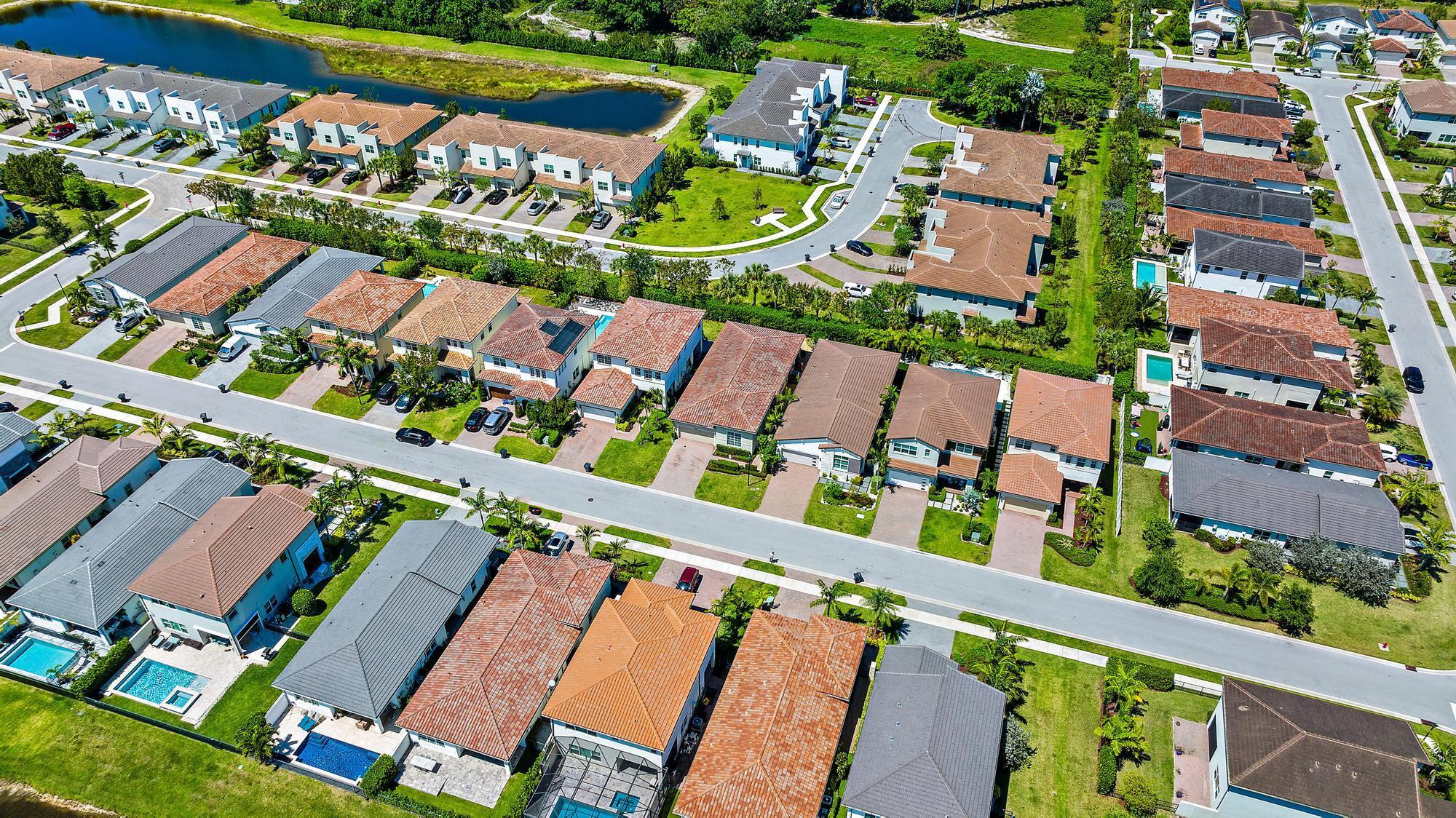 Andalucia - Residential Lease