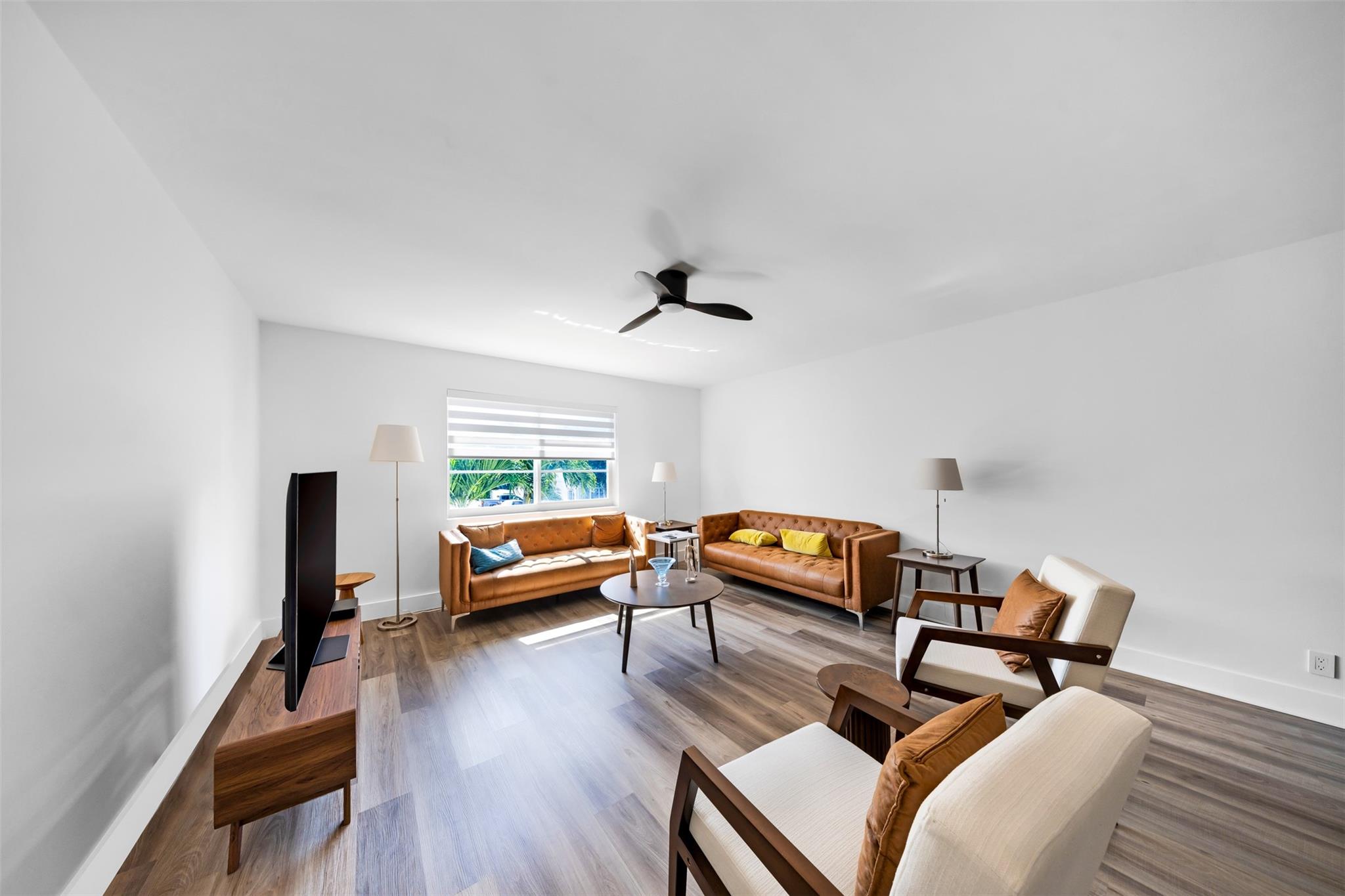 639 W Oakland Park Blvd 201D