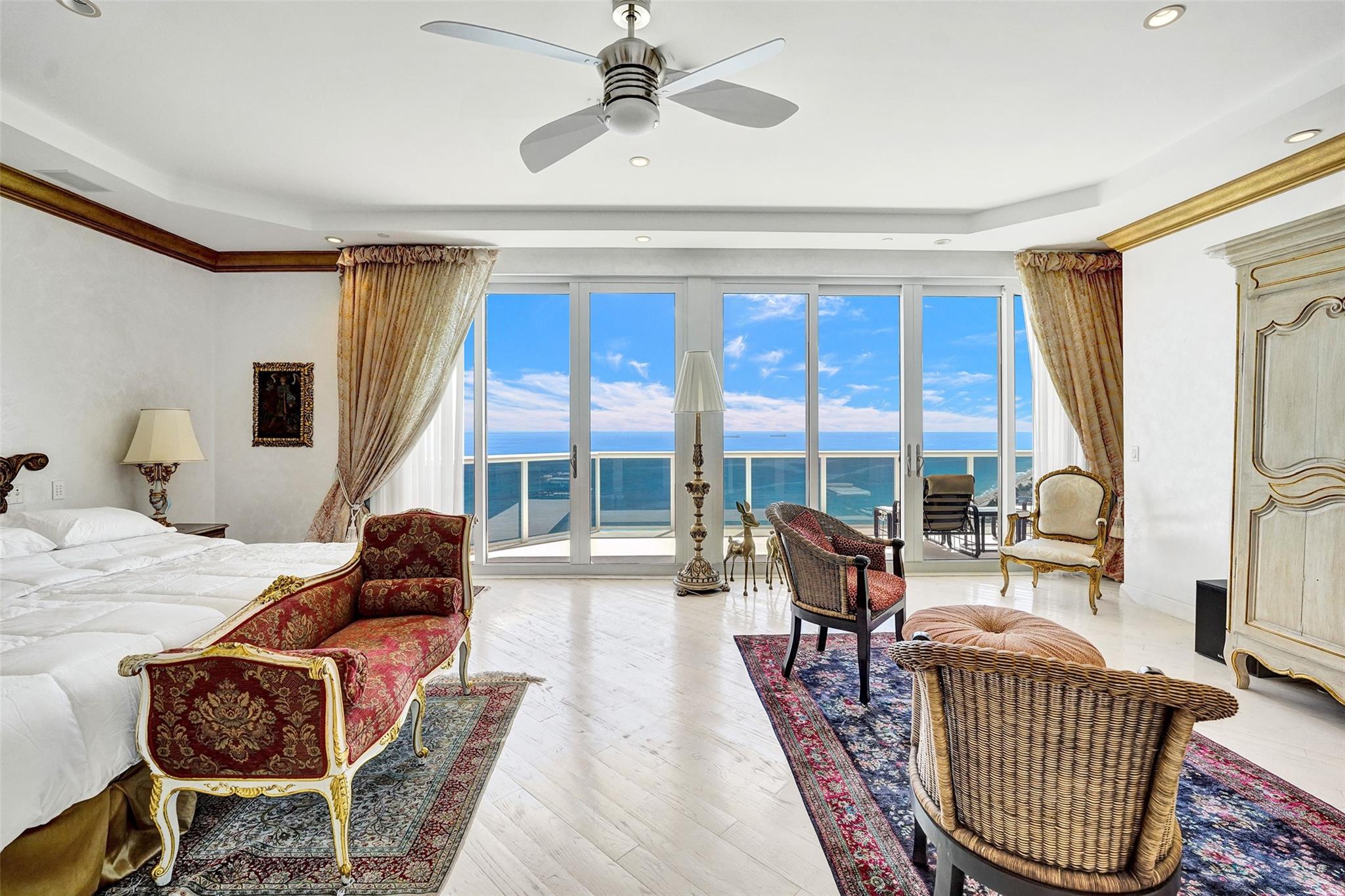 L'Hermitage - Residential