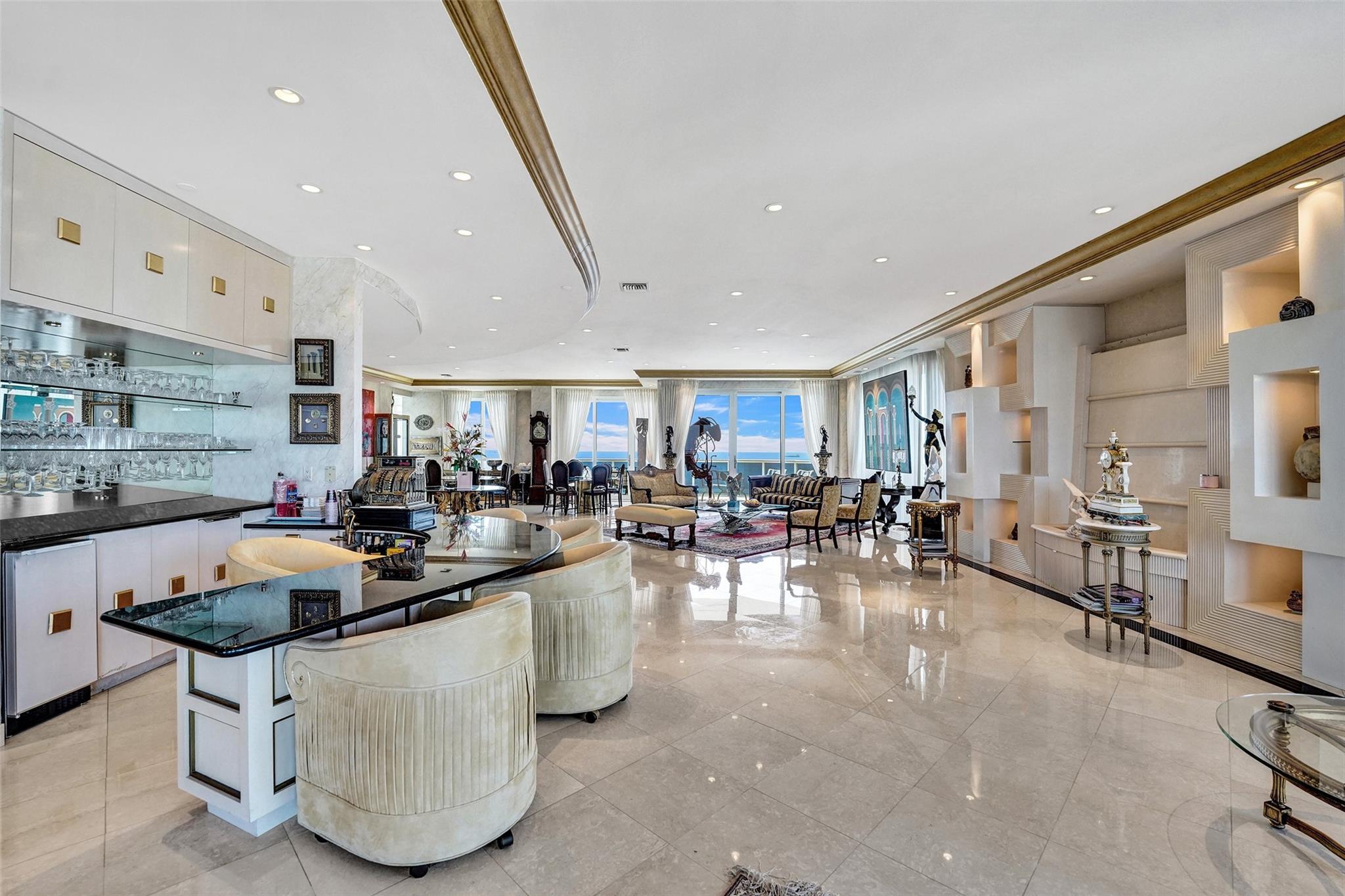 L'Hermitage - Residential