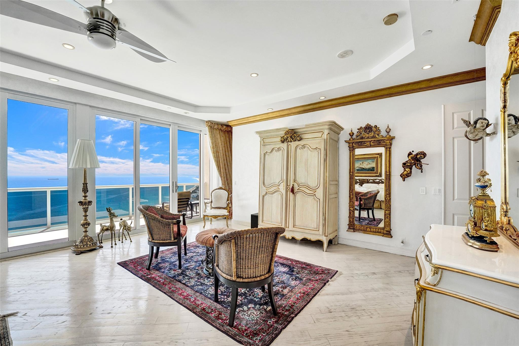 L'Hermitage - Residential