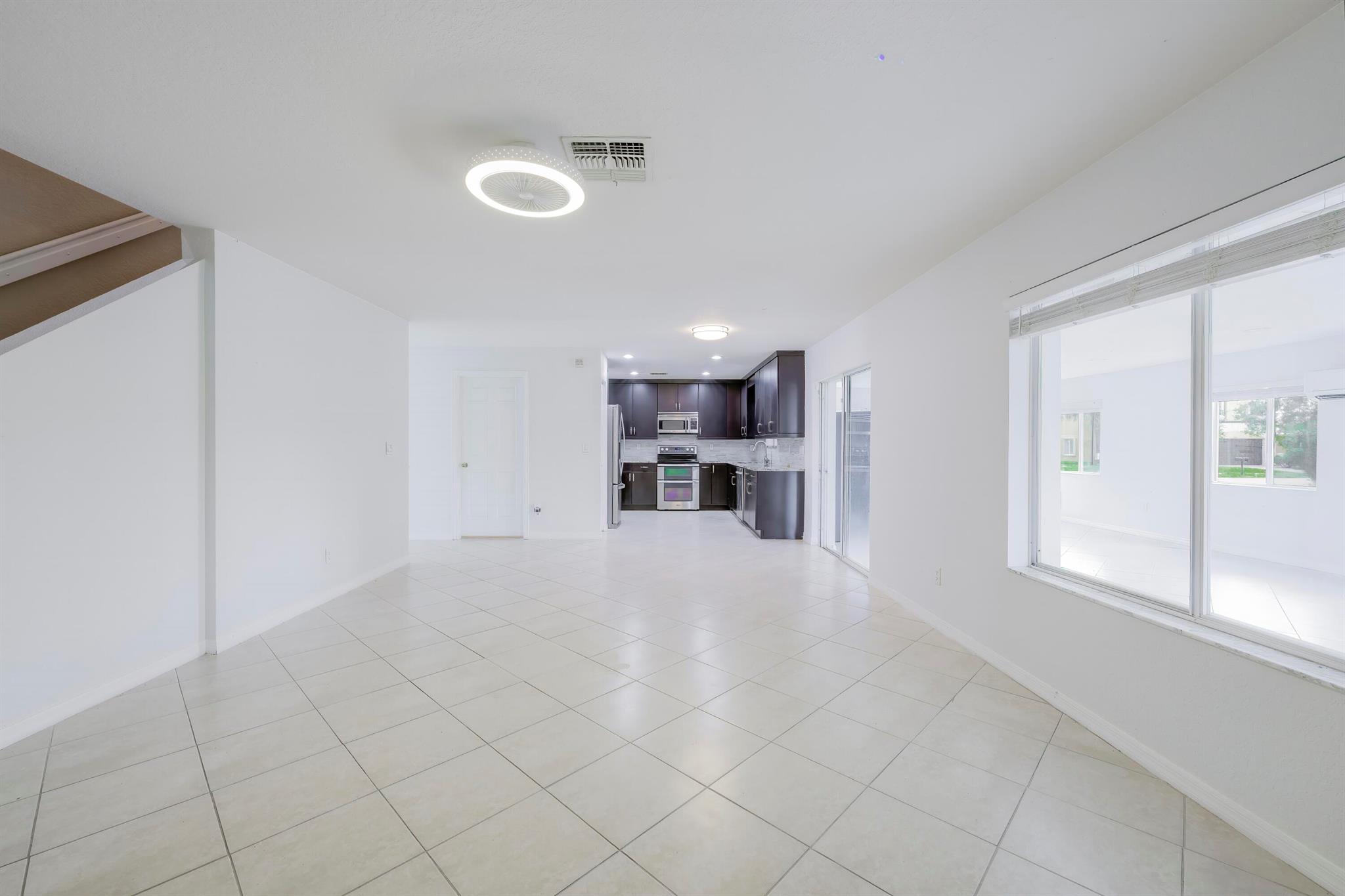 FOURTH  REPLAT OF PORTOFI - Residential