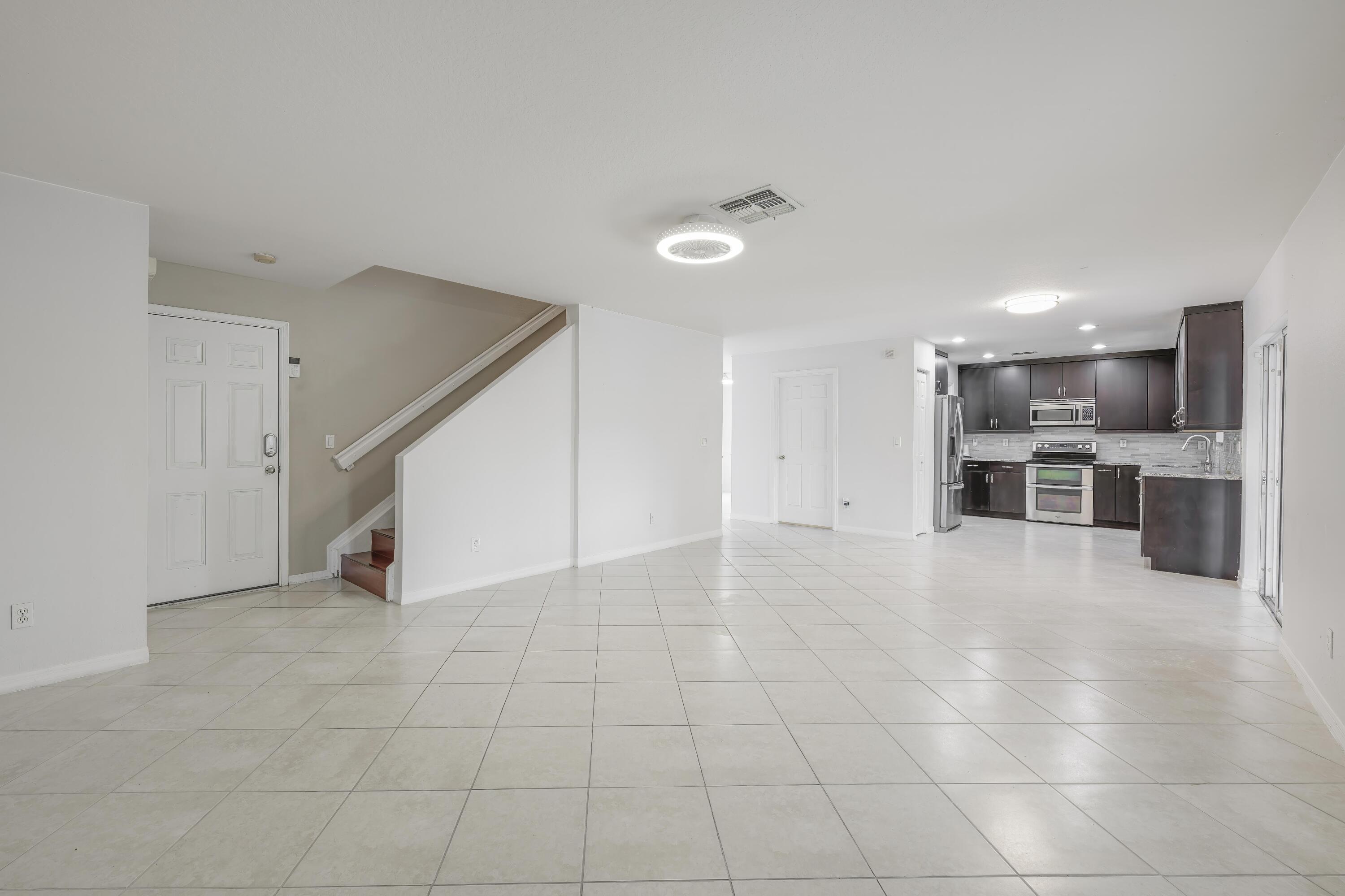 FOURTH  REPLAT OF PORTOFINO ISLES - Residential