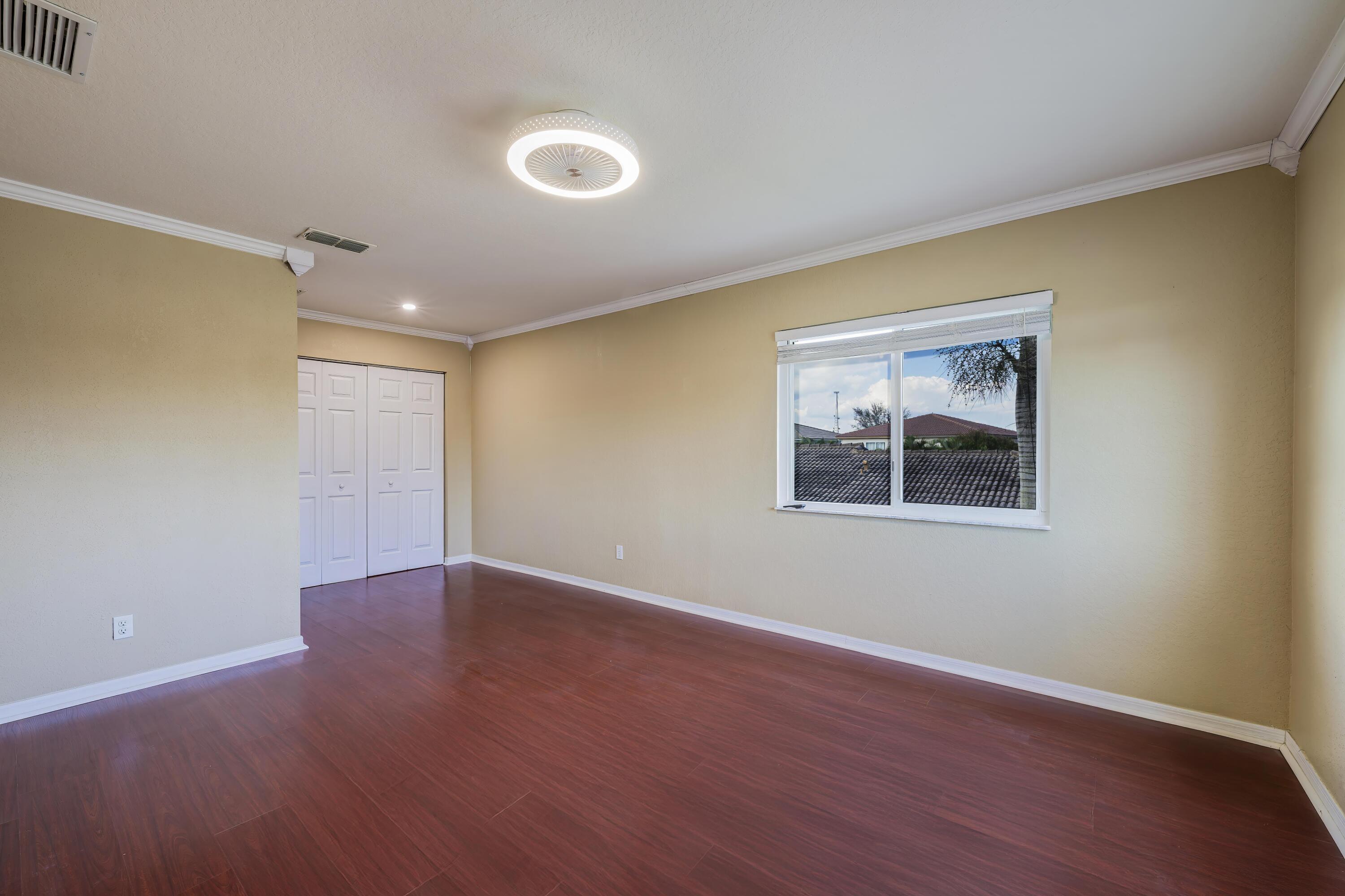 FOURTH  REPLAT OF PORTOFINO ISLES - Residential