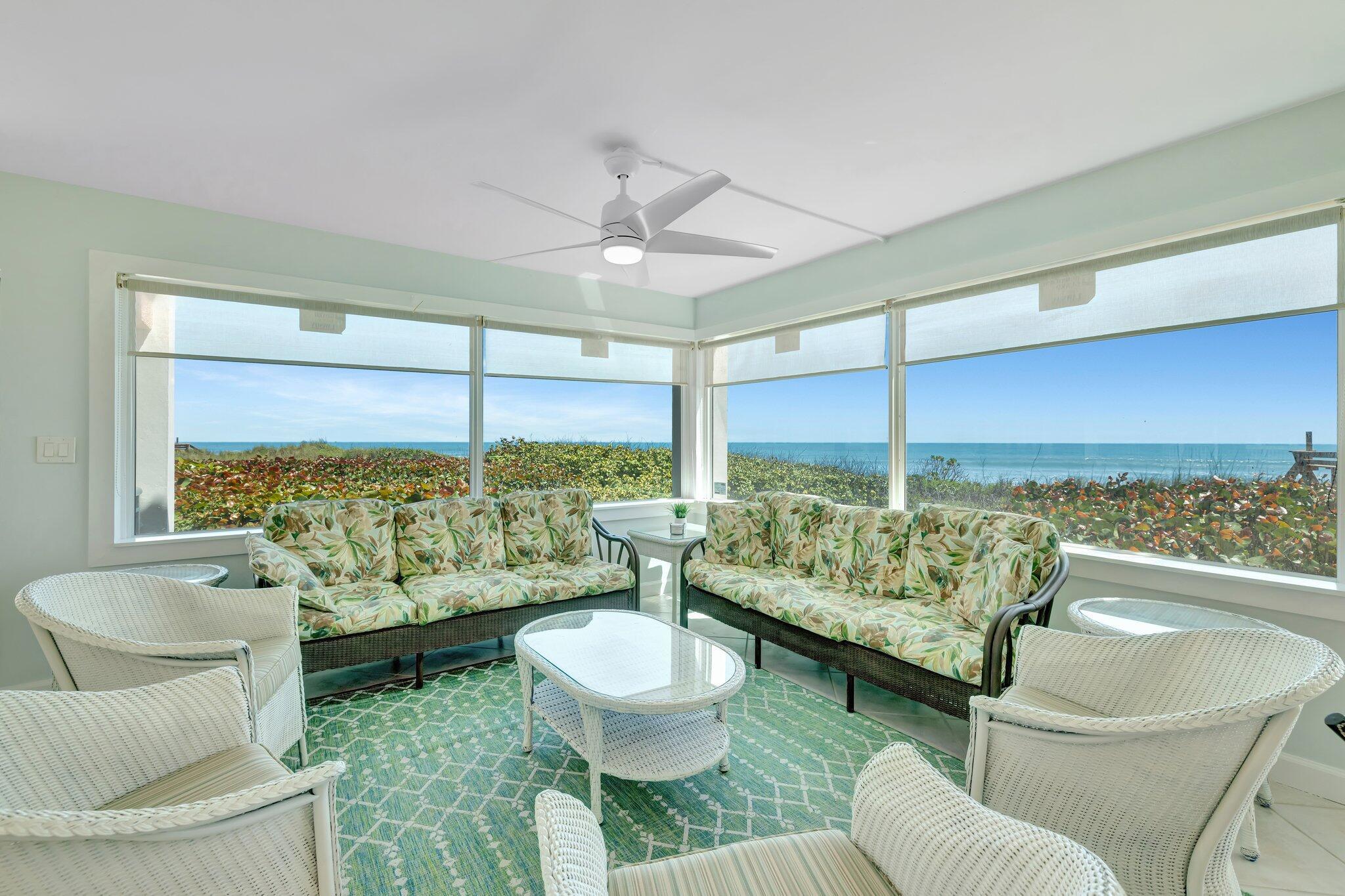 HUTCHINSON HOUSE CONDO - Residential