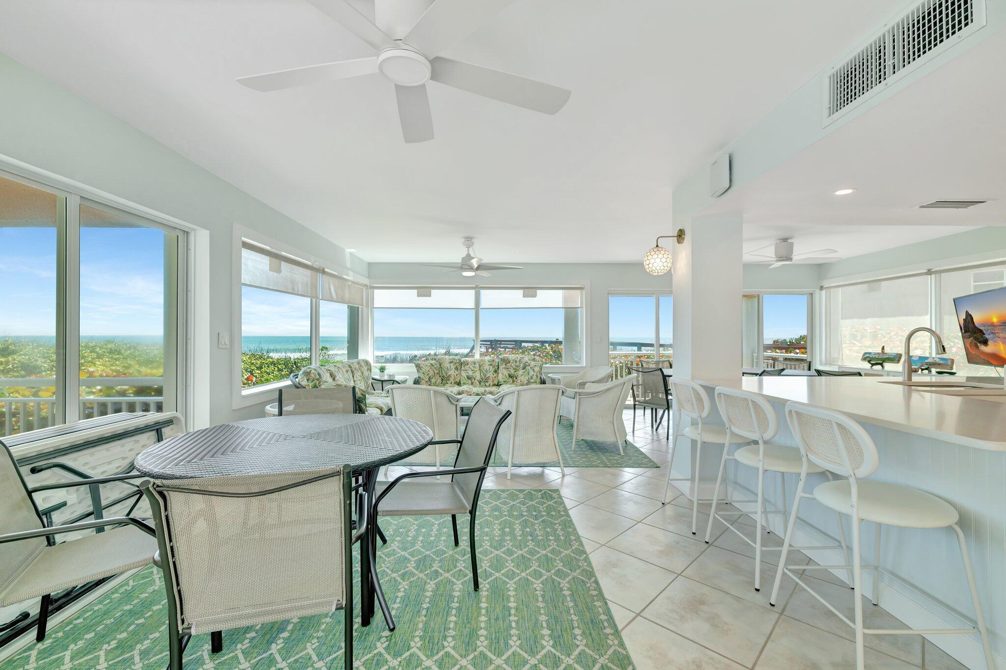 HUTCHINSON HOUSE CONDO - Residential