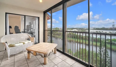 2202 S Cypress Bend Drive Unit 903, Pompano Beach, FL 33069 - MLS#: R11053575