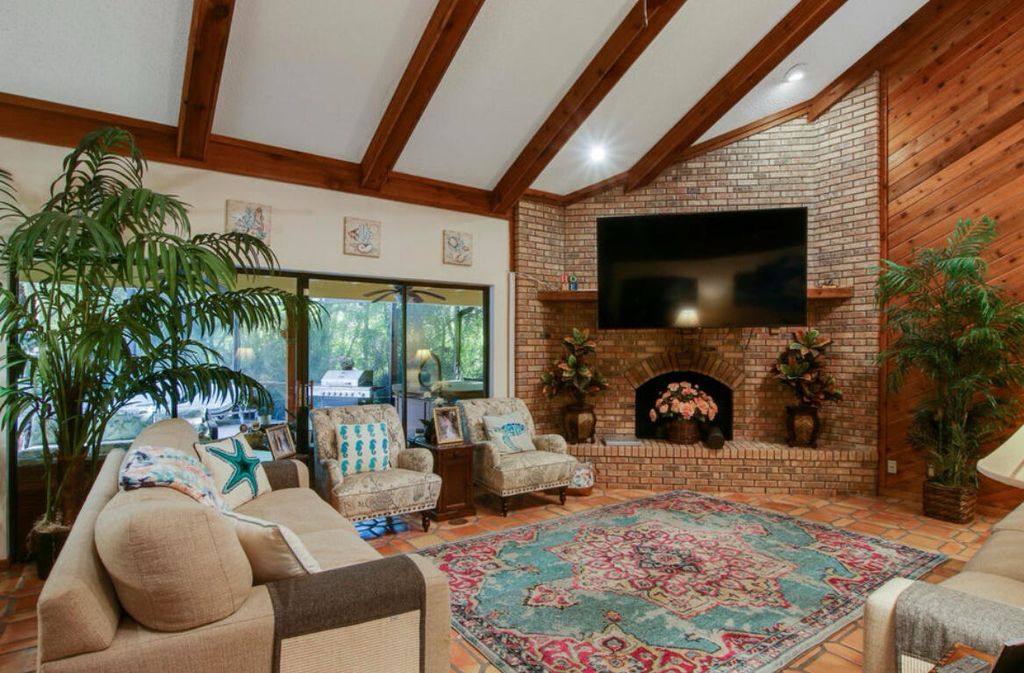 Photo of 12288 165th Road N, Jupiter, FL 33478 (MLS # R10965405)