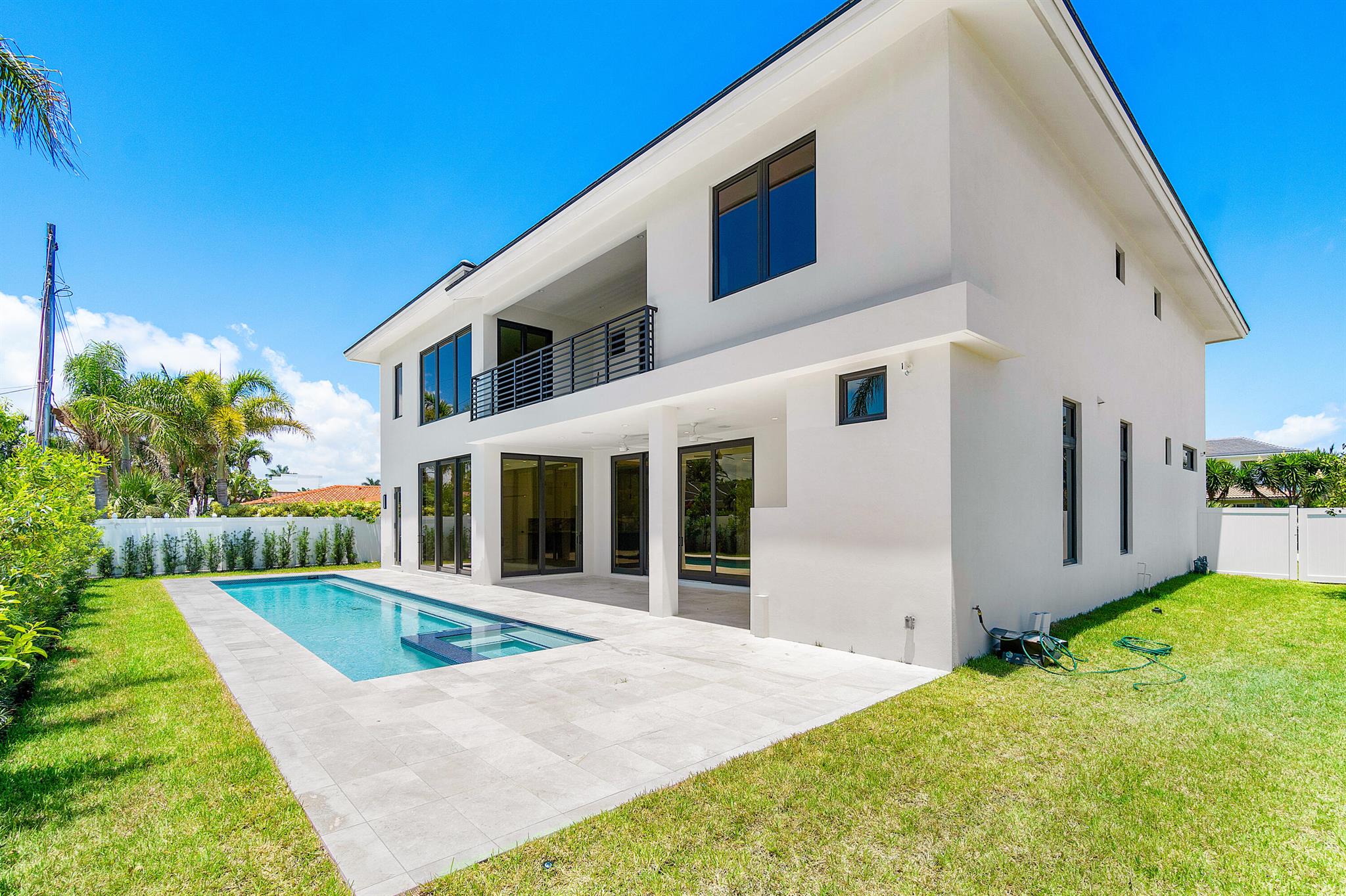 BELLE TERRE - Residential