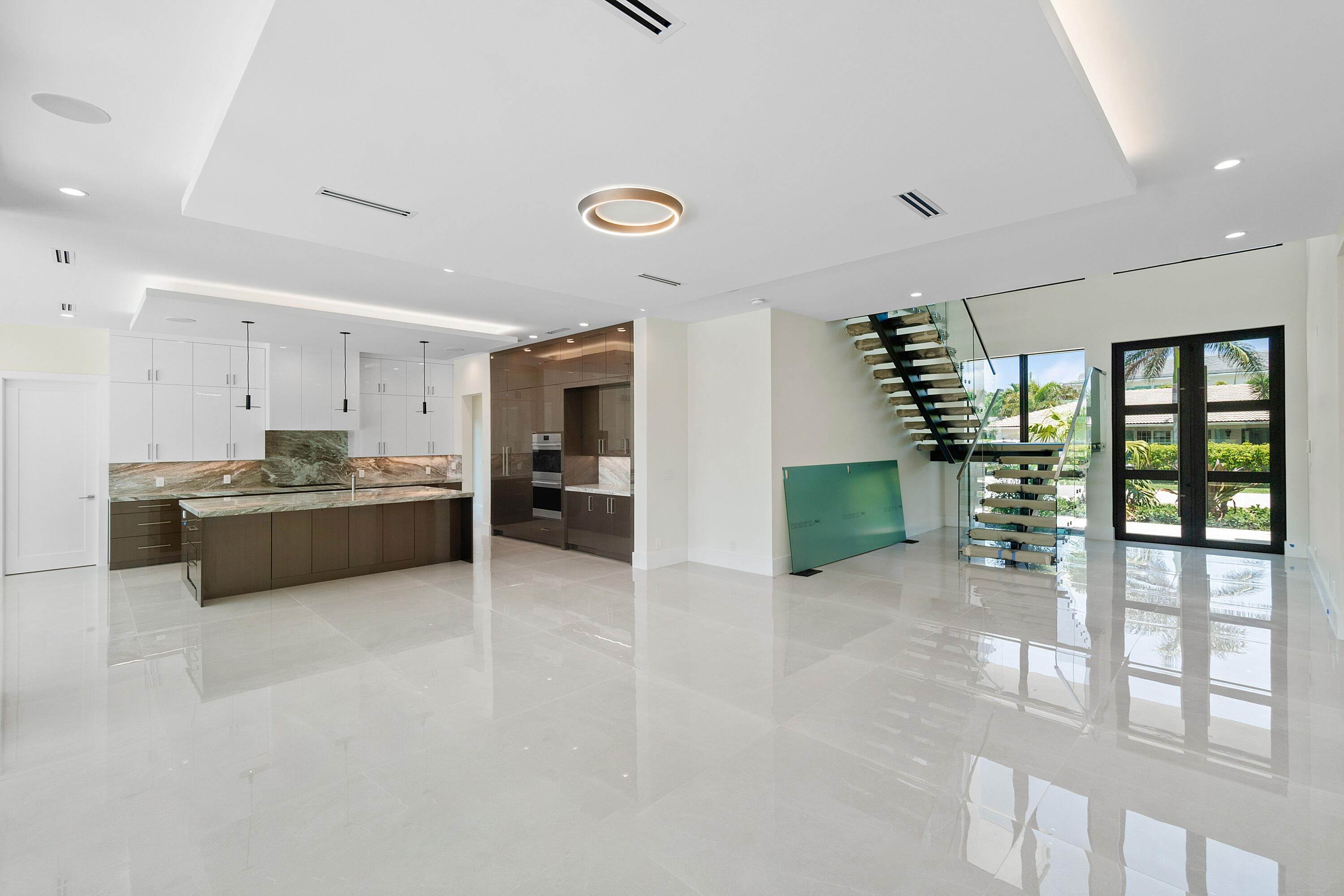 BELLE TERRE - Residential