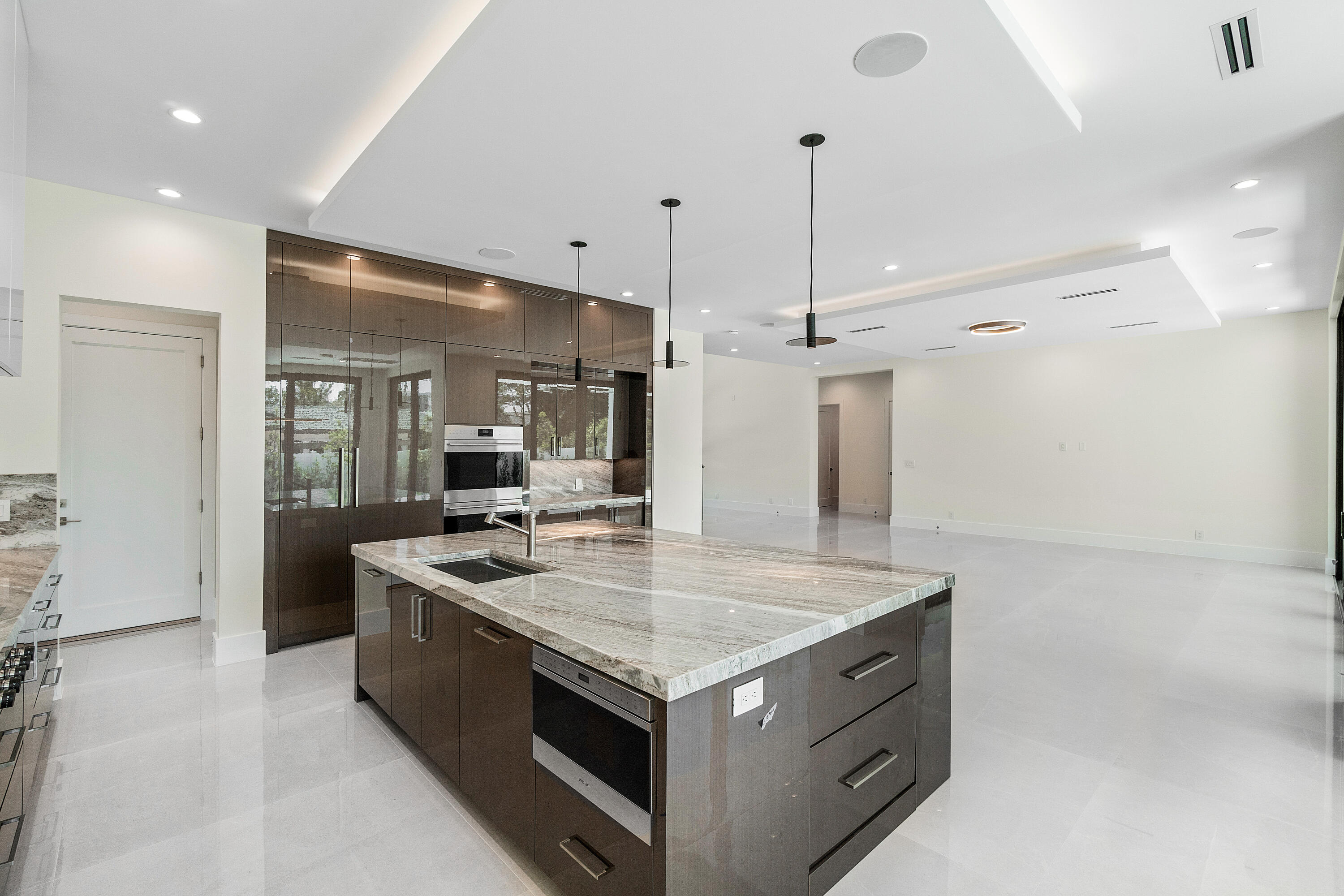 368 Churchill Road