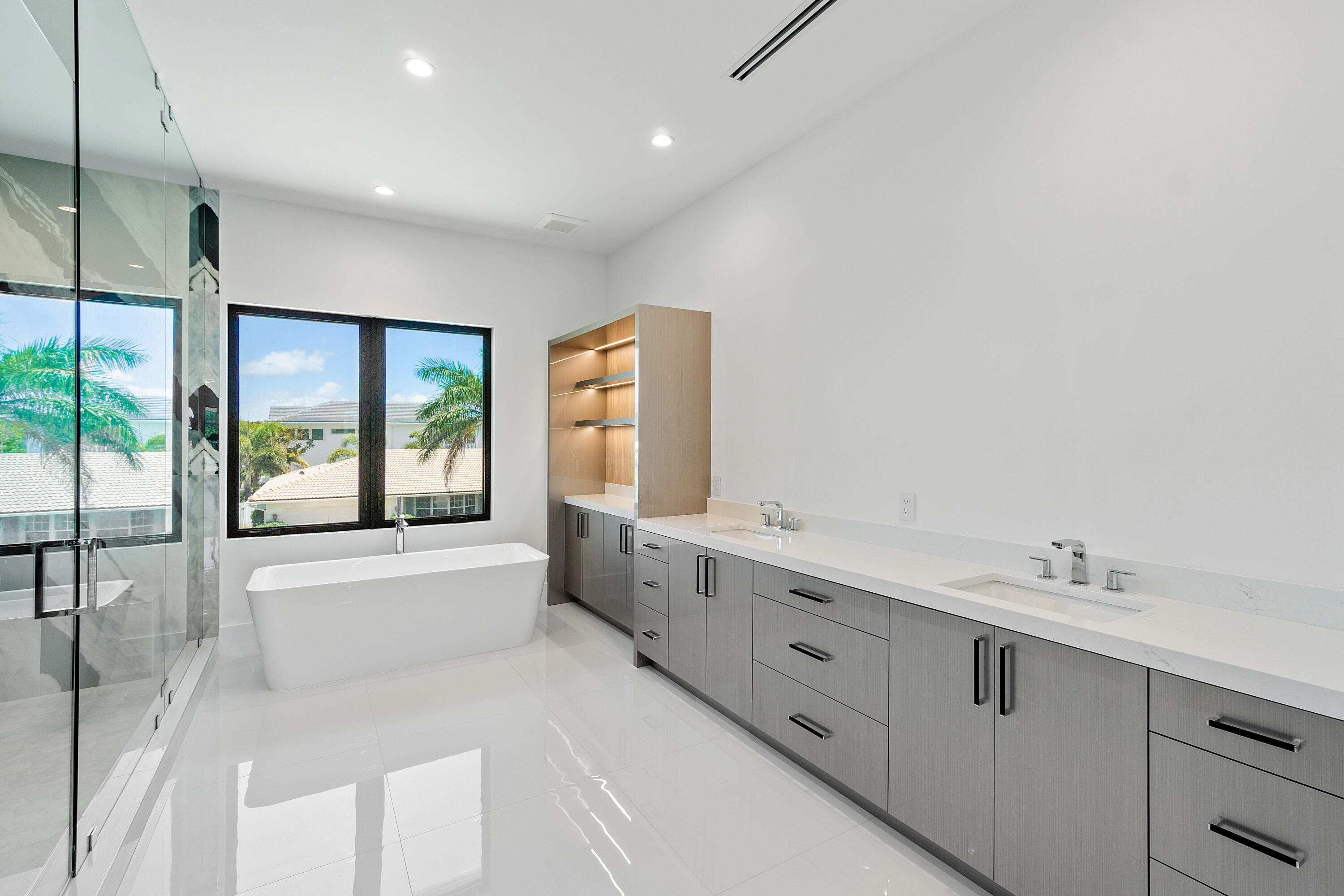 BELLE TERRE - Residential