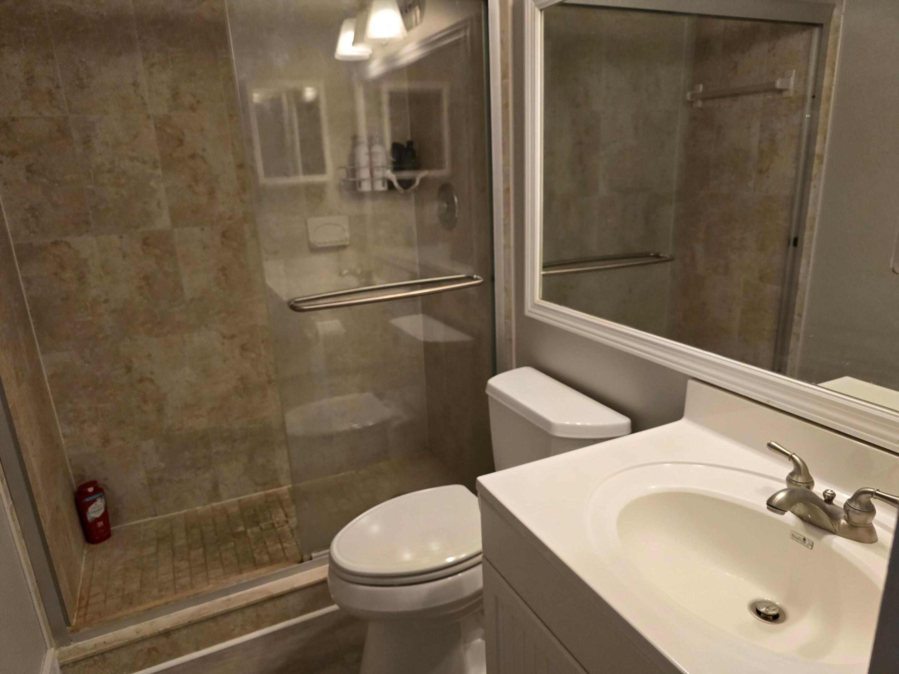 SPANISH WELLS CONDO I - Residential Lease