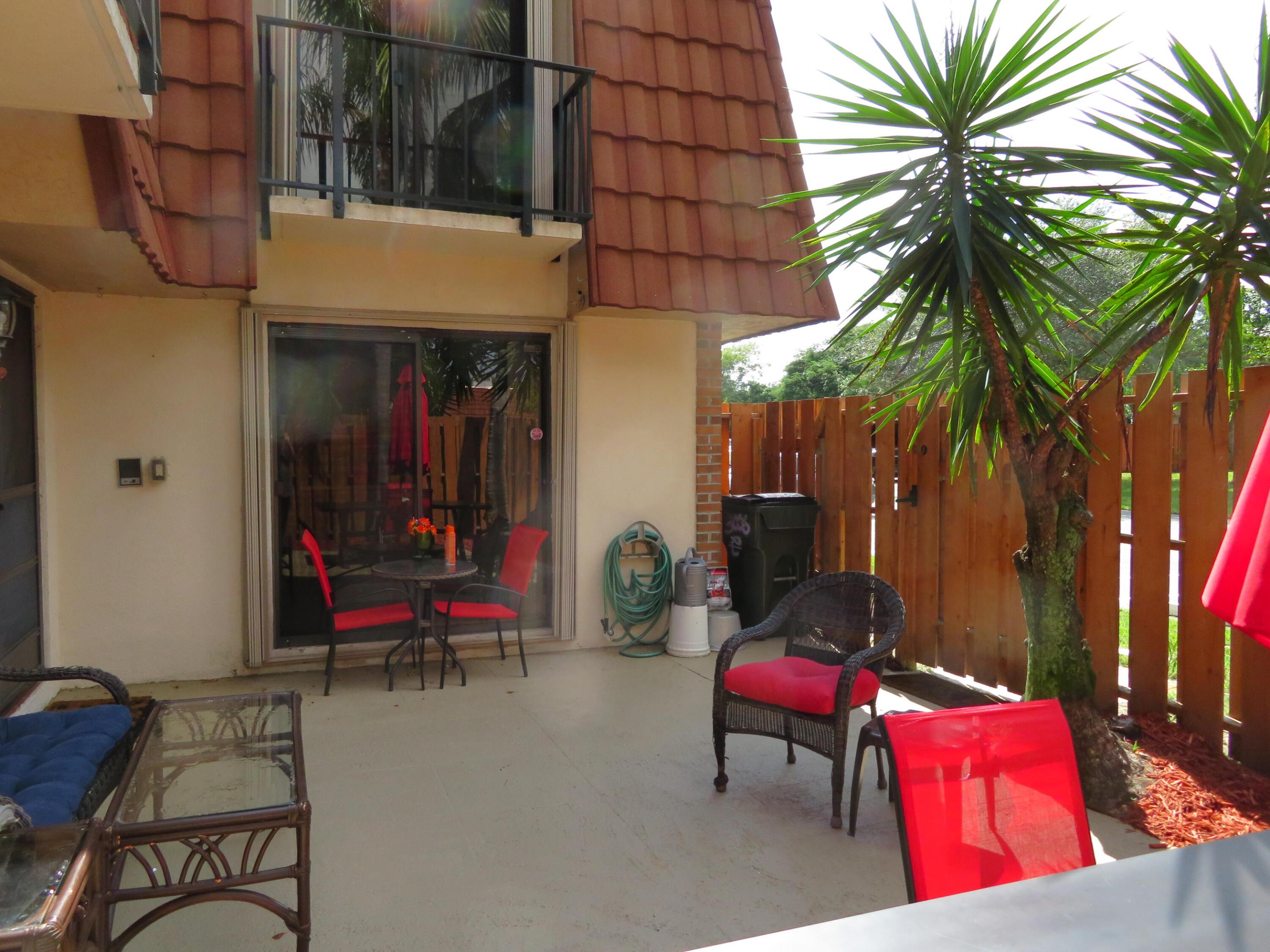 SPANISH WELLS CONDO I - Residential Lease