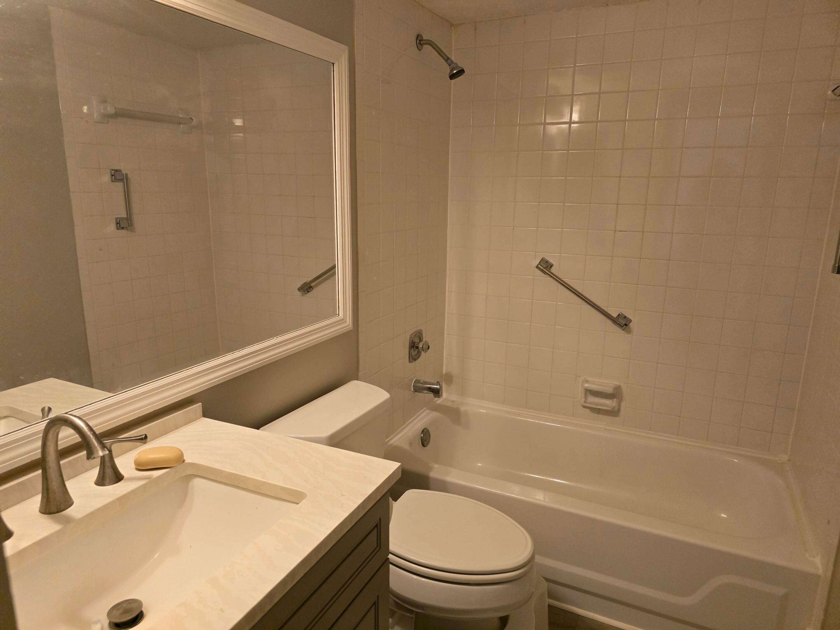 SPANISH WELLS CONDO I - Residential Lease