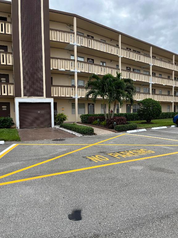 CENTURY VILLAGE CONDO - Residential