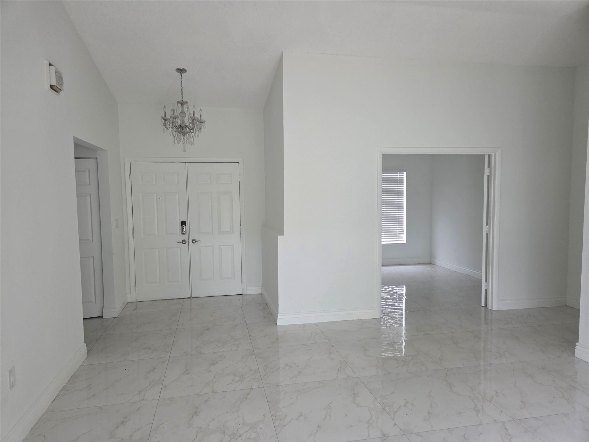 Country Creek Master 145- - Residential Lease