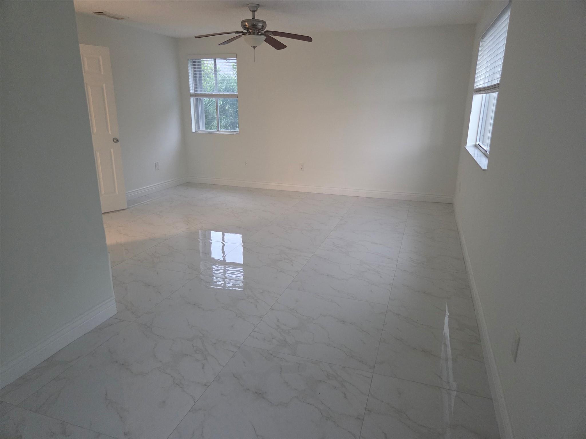 Country Creek Master 145- - Residential Lease