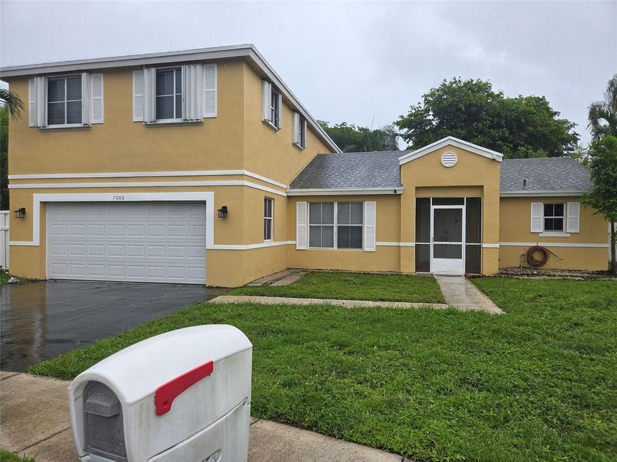 Welcome to this spacious charming 2-story 4-bedroom 3 bath home off College Ave. Located near colleges, universities Nova high school, and middle school. This home also features a pool and relaxing outdoor living. Shopping centers are right around the corner. Families seeking happiness, this opportunity awaits you!