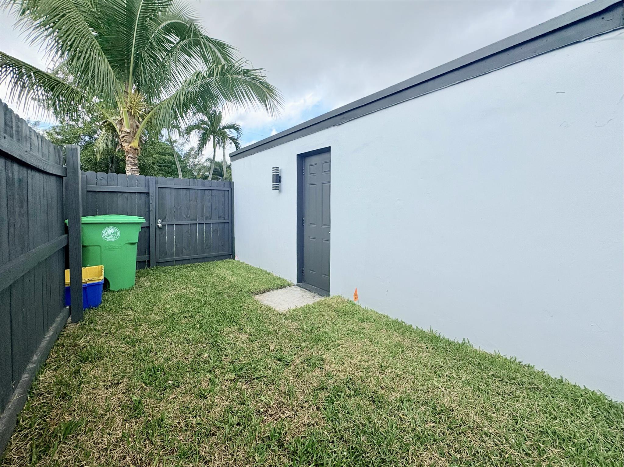 PALM SPRINGS VILLAGE PL 1 - Residential