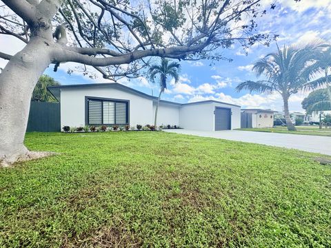 356 Lanier Drive Palm Springs FL 33461