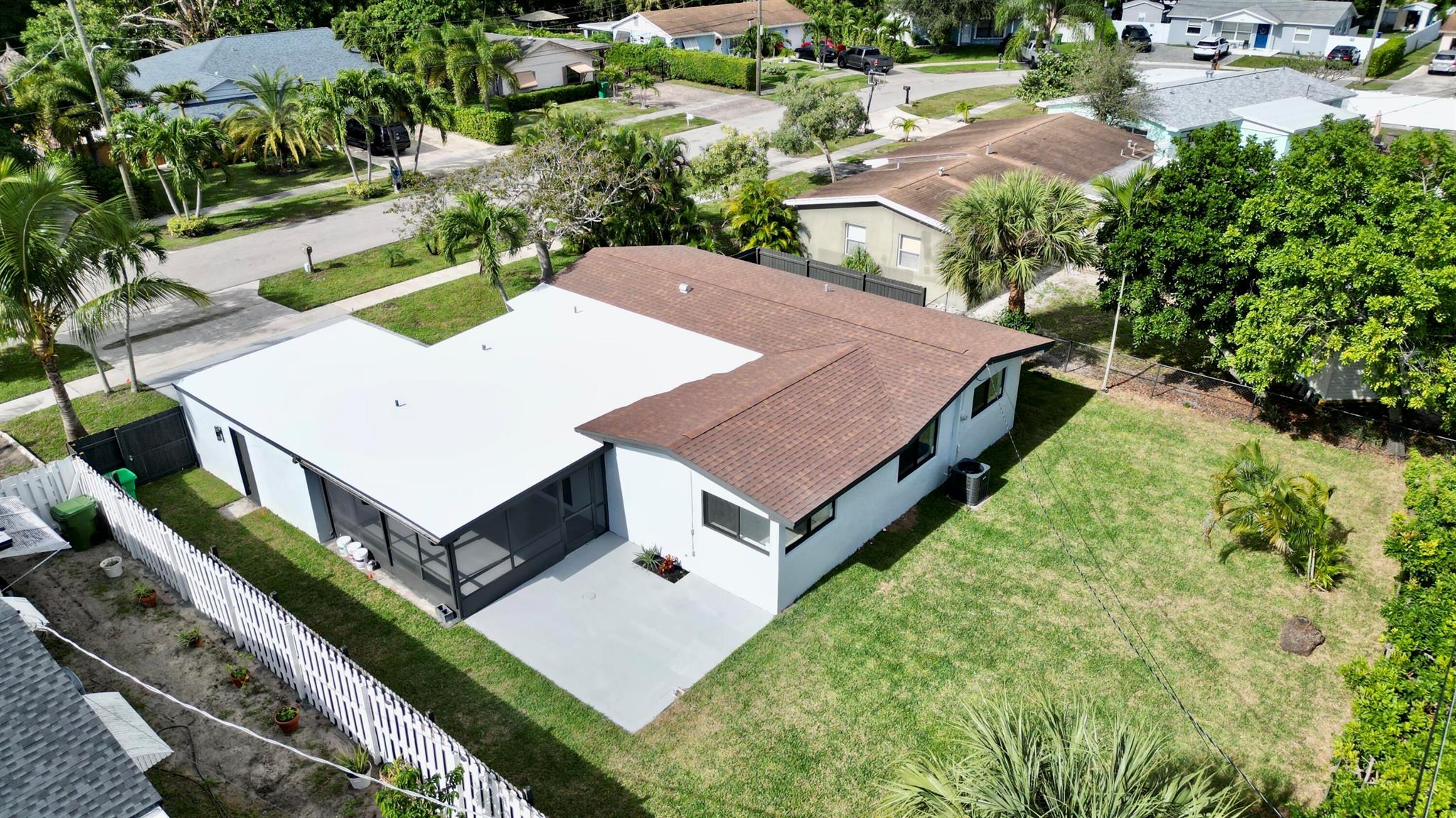 PALM SPRINGS VILLAGE PL 1 - Residential