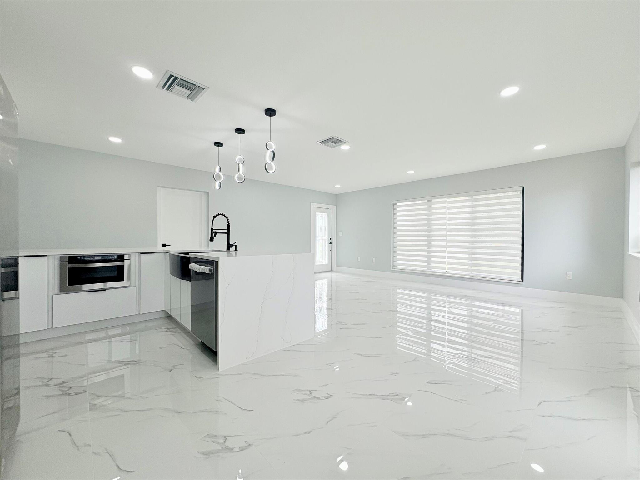 PALM SPRINGS VILLAGE PL 1 - Residential