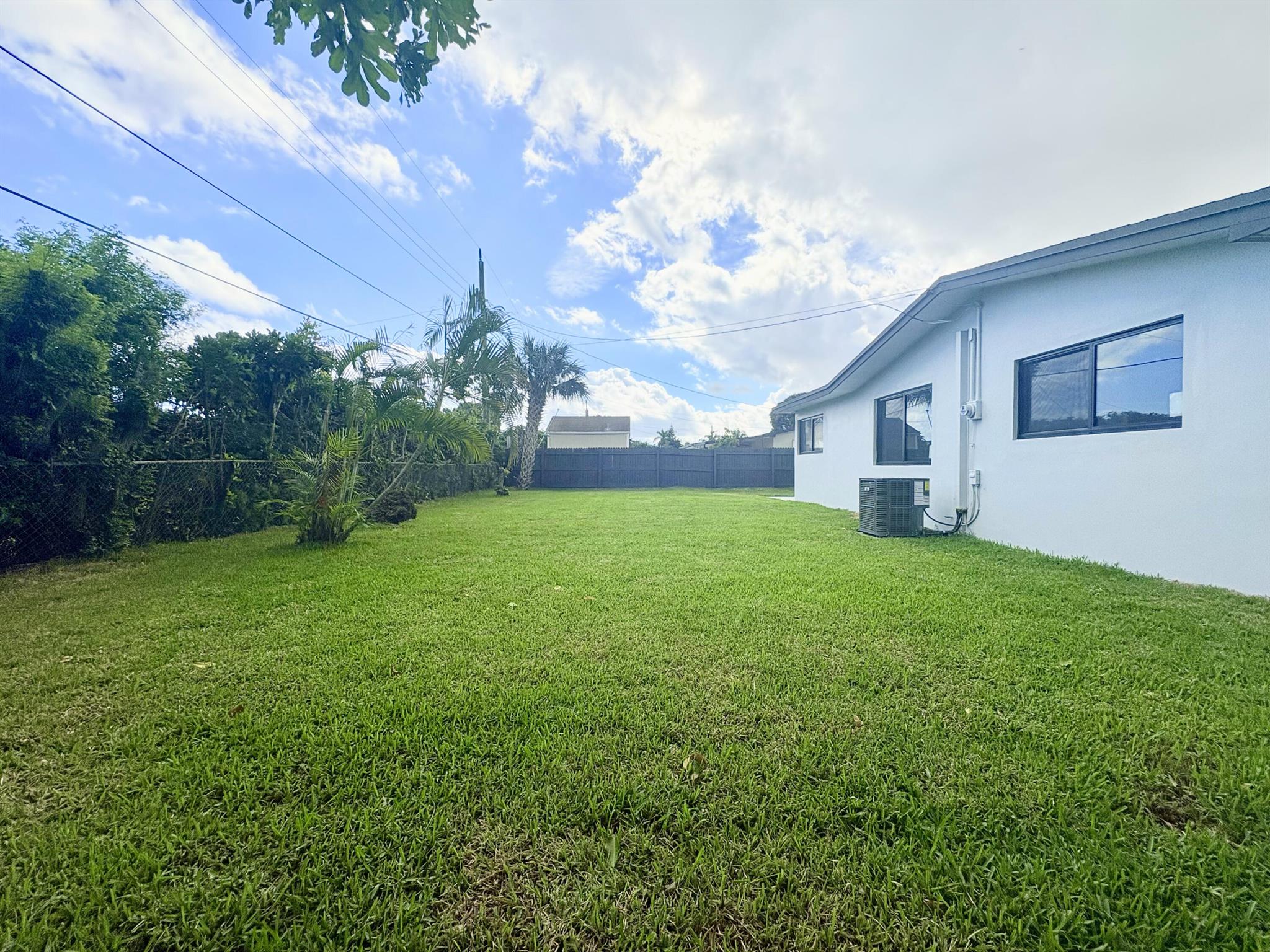 PALM SPRINGS VILLAGE PL 1 - Residential