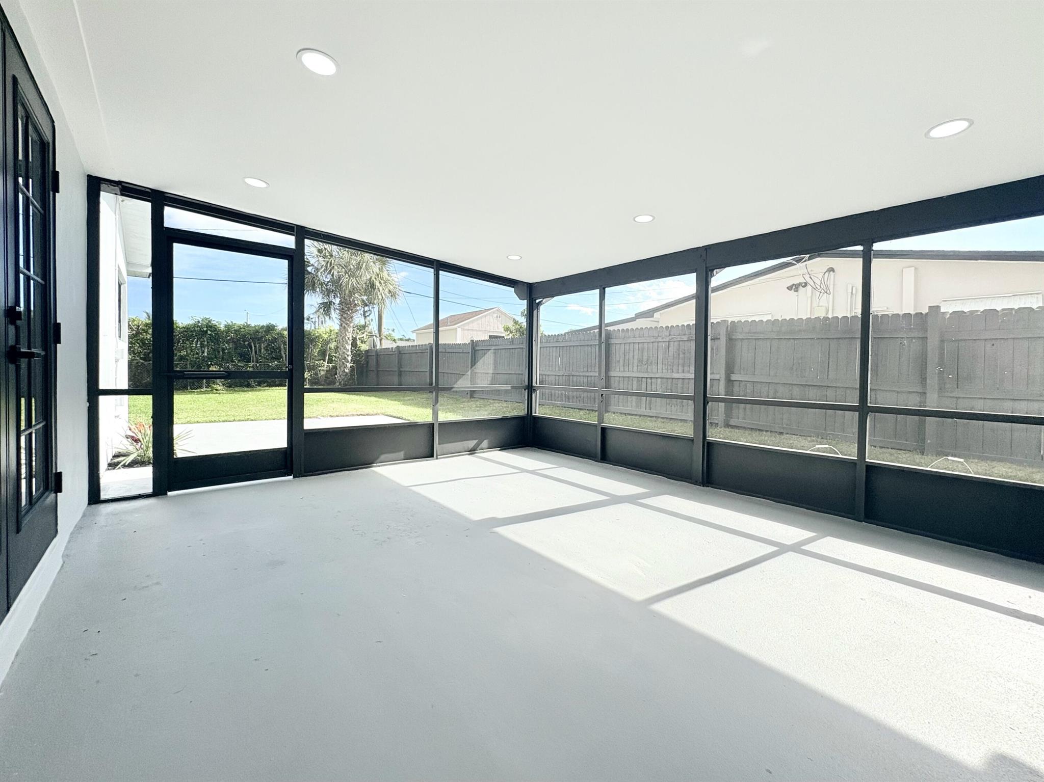 PALM SPRINGS VILLAGE PL 1 - Residential