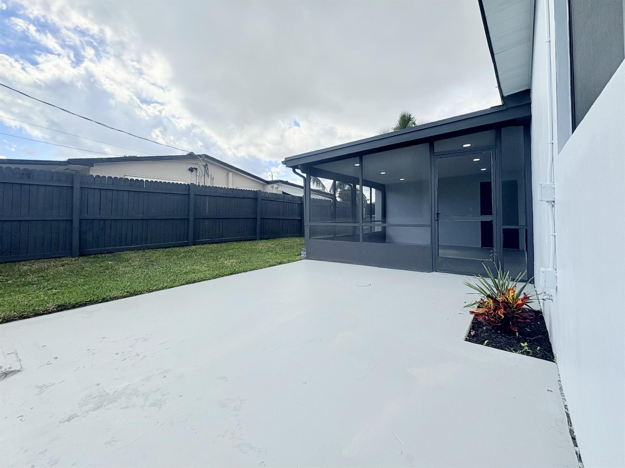 PALM SPRINGS VILLAGE PL 1 - Residential