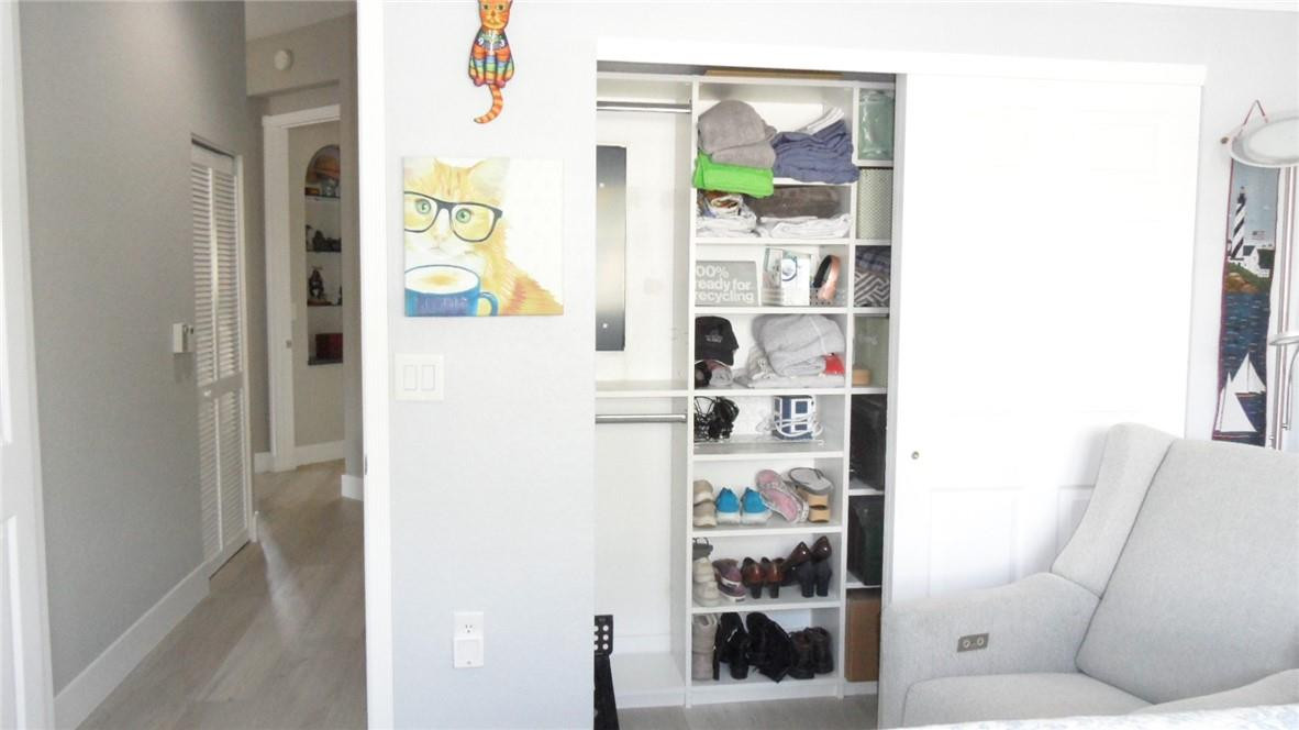KINGS POINT/EXETER - Residential