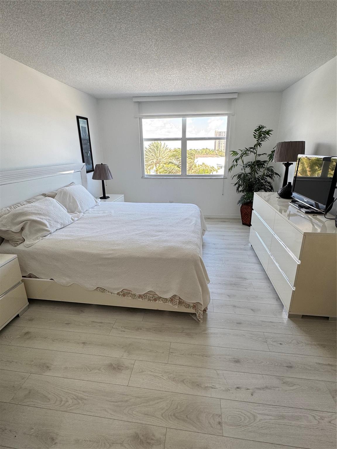 Sea Ranch Lakes North Con - Residential Lease