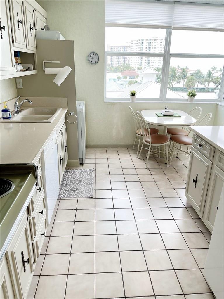 Sea Ranch Lakes North Con - Residential Lease