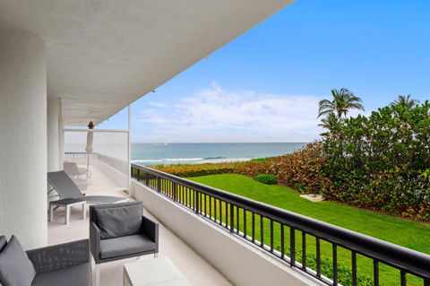 Condominium in Palm Beach FL 2660 Ocean Boulevard 28.jpg