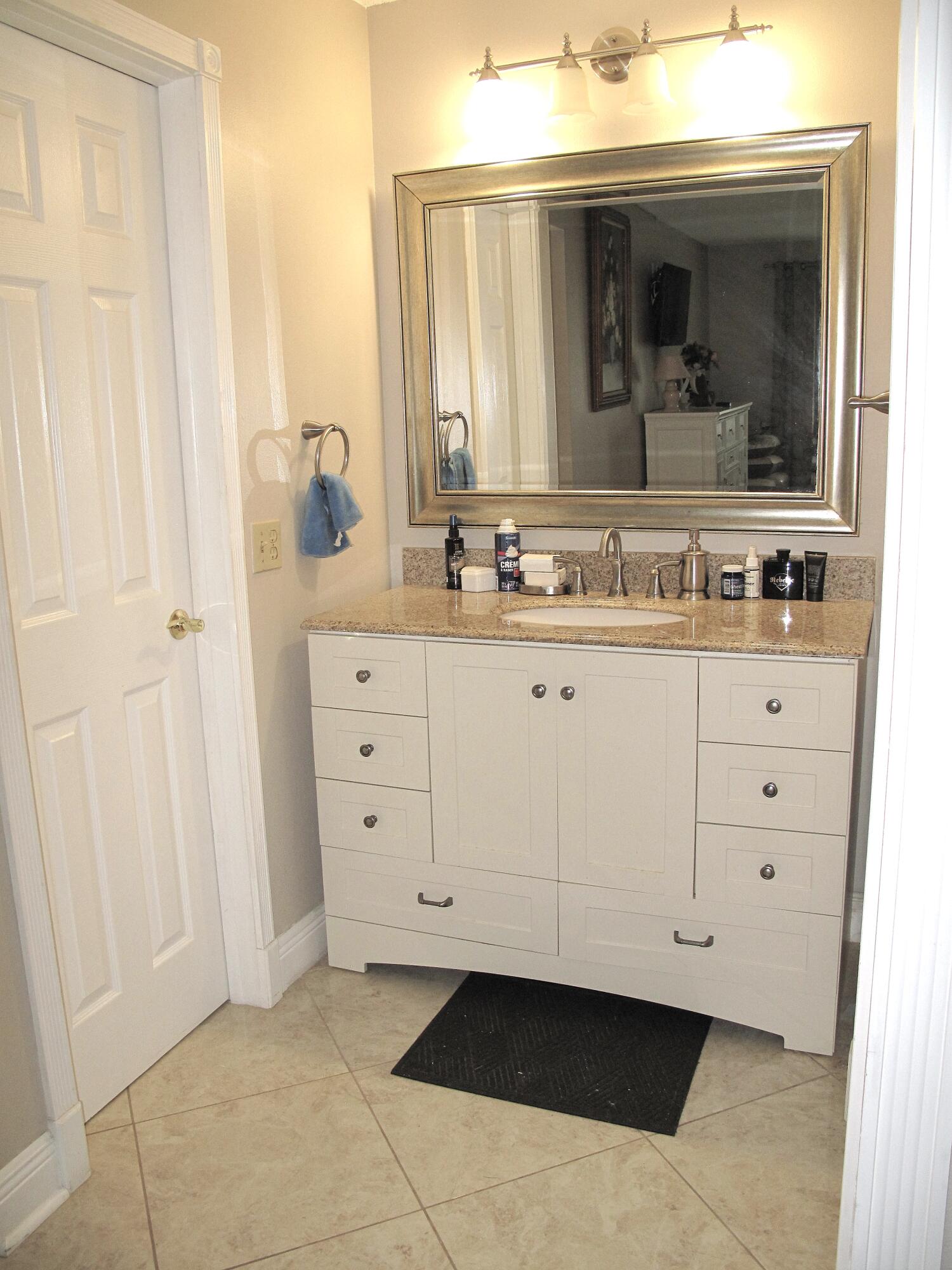 HIGH POINT OF DELRAY SEC 4 - Residential