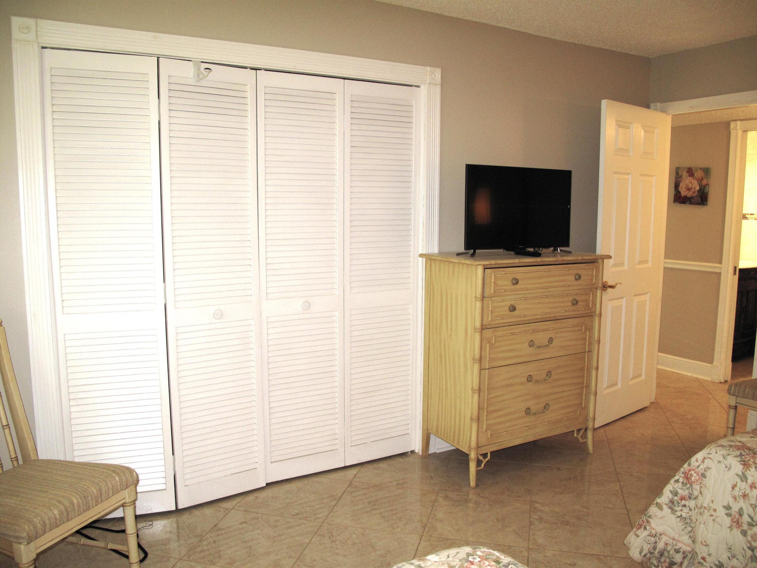 HIGH POINT OF DELRAY SEC 4 - Residential