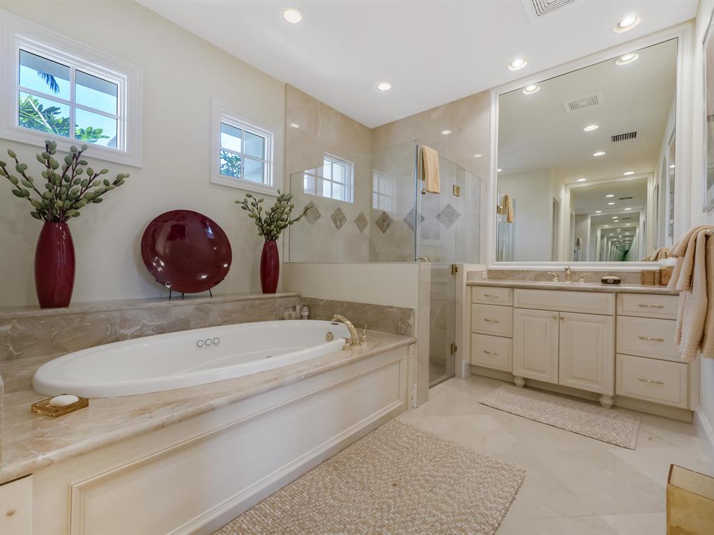 OLD PALM GOLF CLUB - Residential