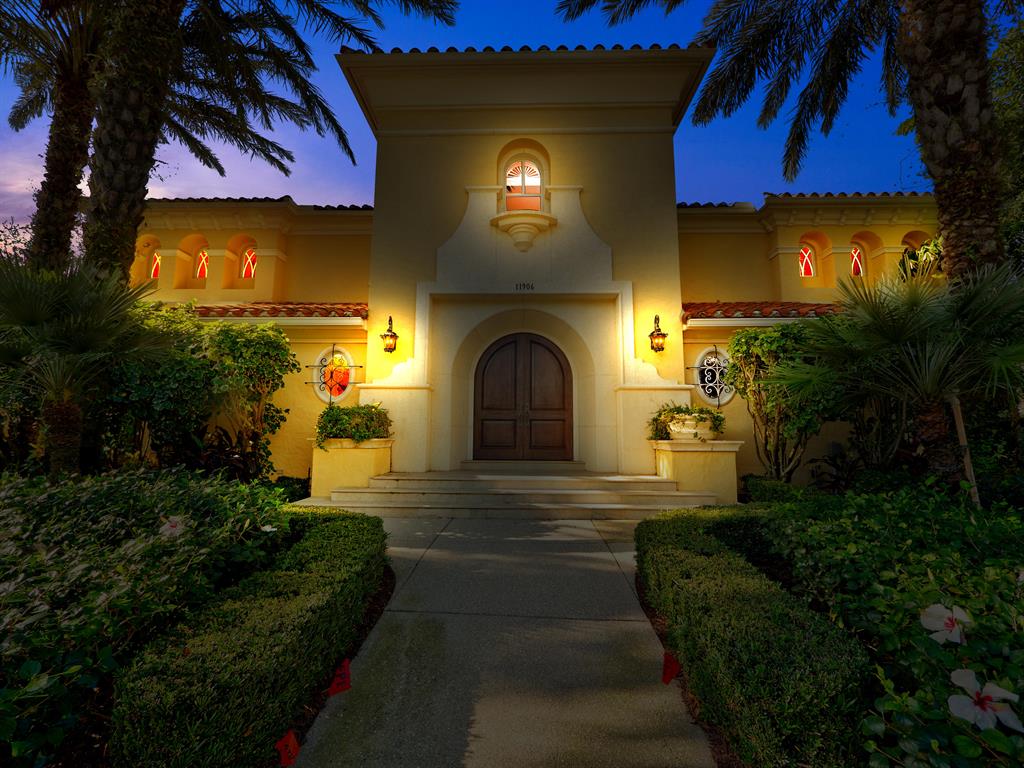 OLD PALM GOLF CLUB - Residential