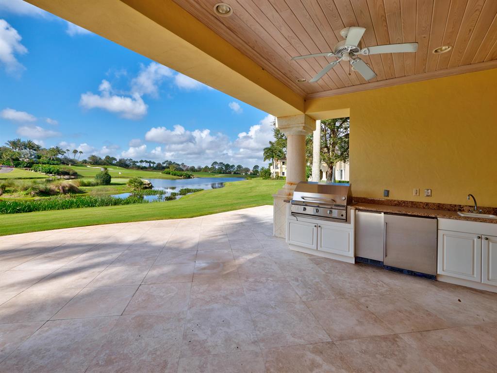 OLD PALM GOLF CLUB - Residential