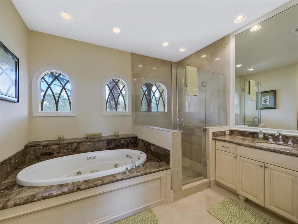 OLD PALM GOLF CLUB - Residential