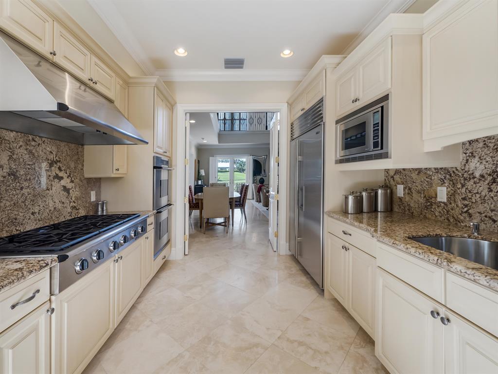 OLD PALM GOLF CLUB - Residential