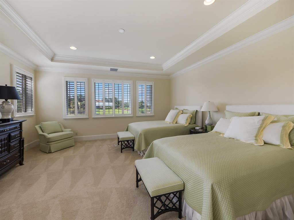 OLD PALM GOLF CLUB - Residential