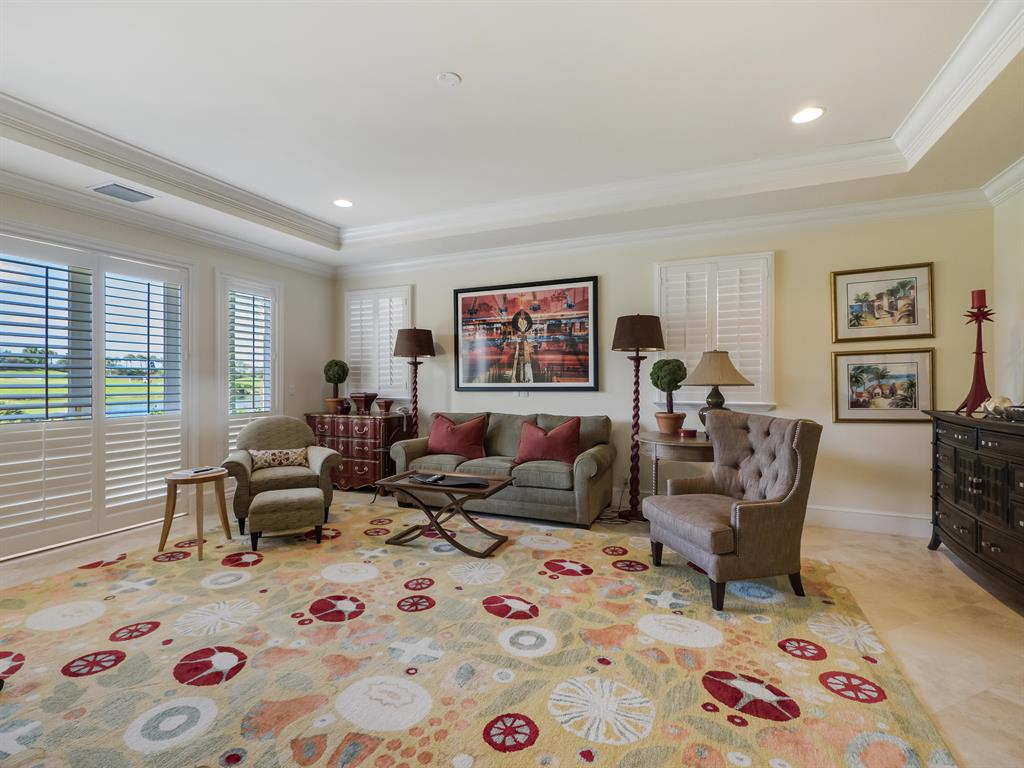 OLD PALM GOLF CLUB - Residential