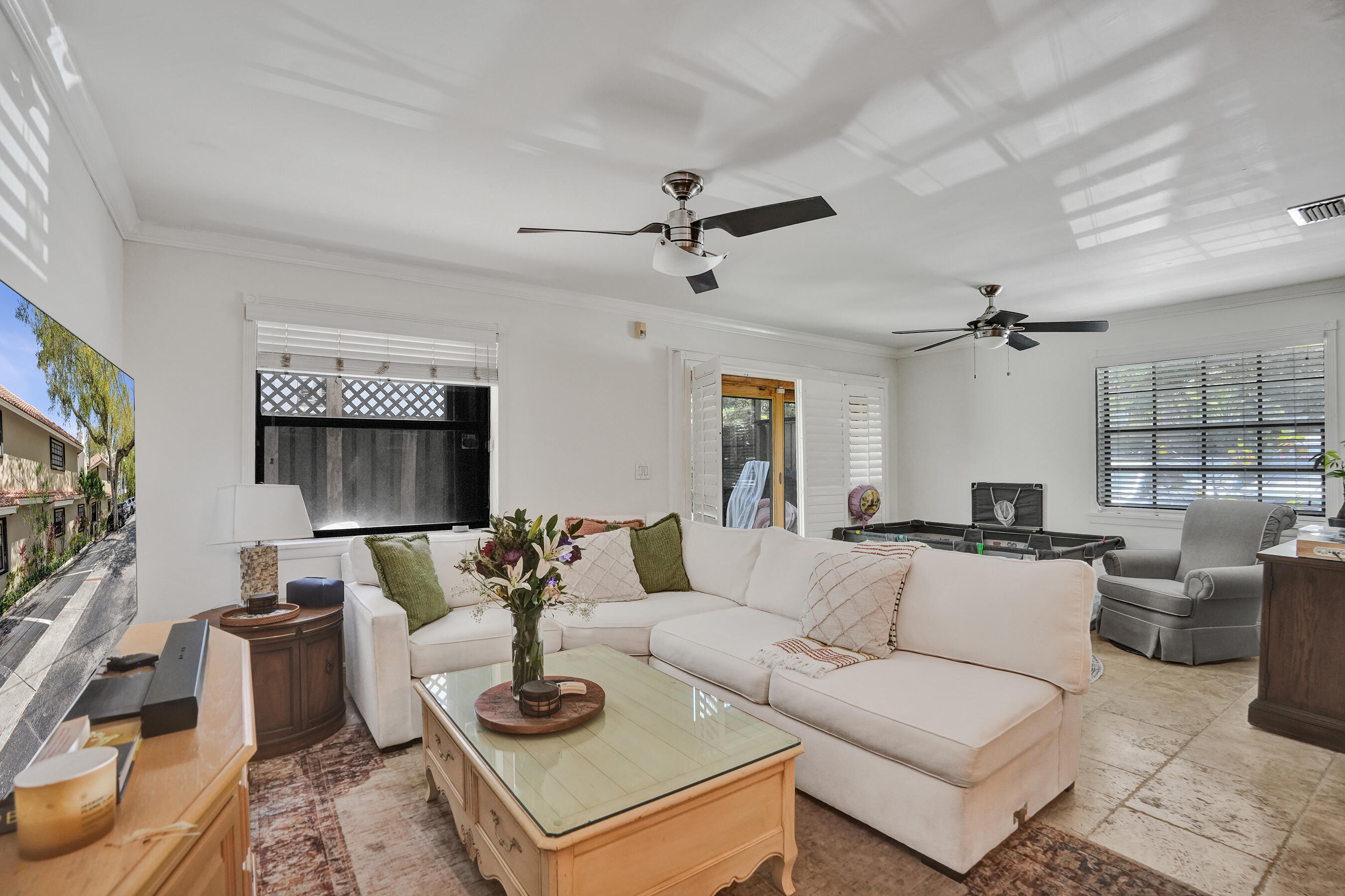 CAPISTRANO TOWNHOMES CONDO - Residential