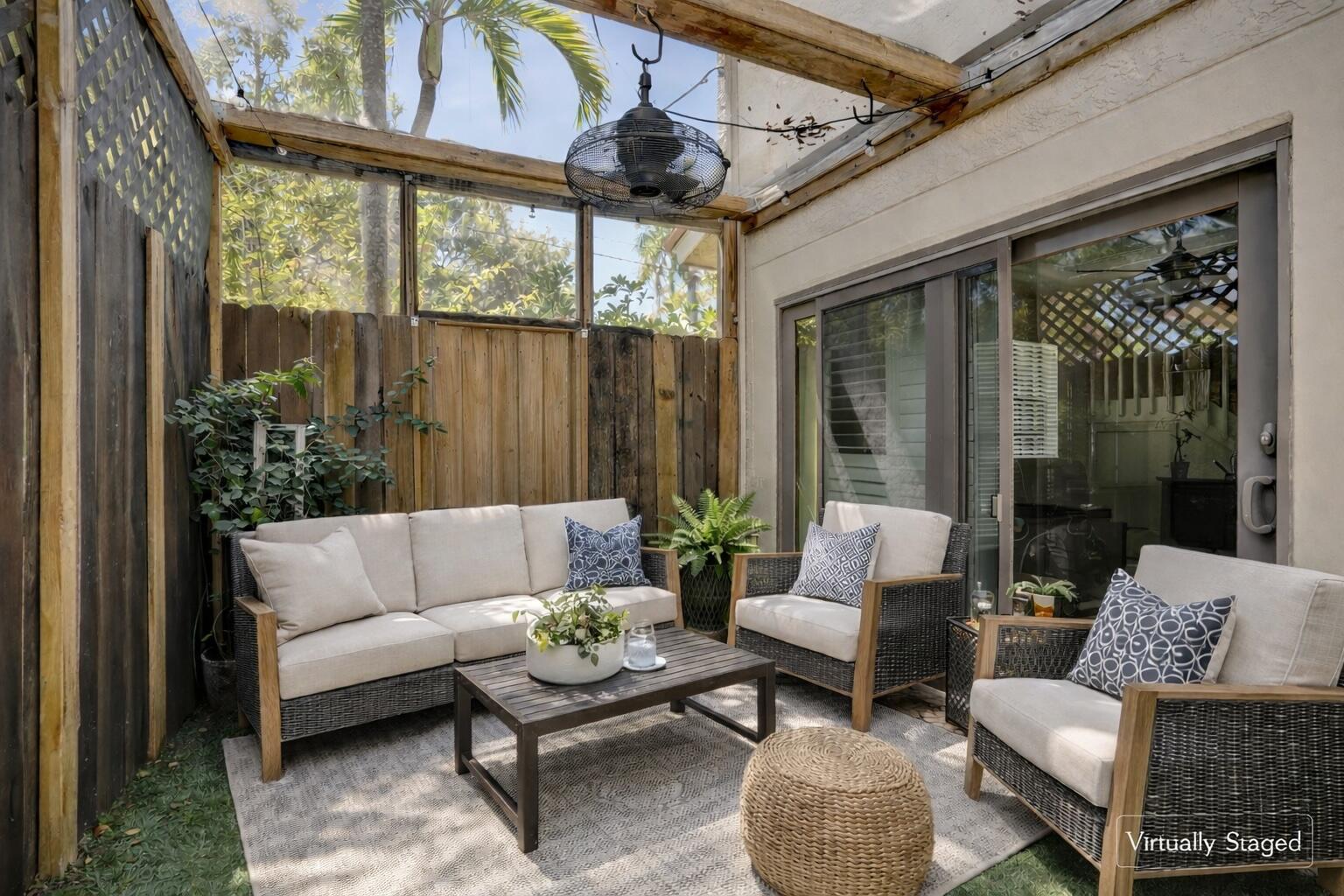 CAPISTRANO TOWNHOMES CONDO - Residential