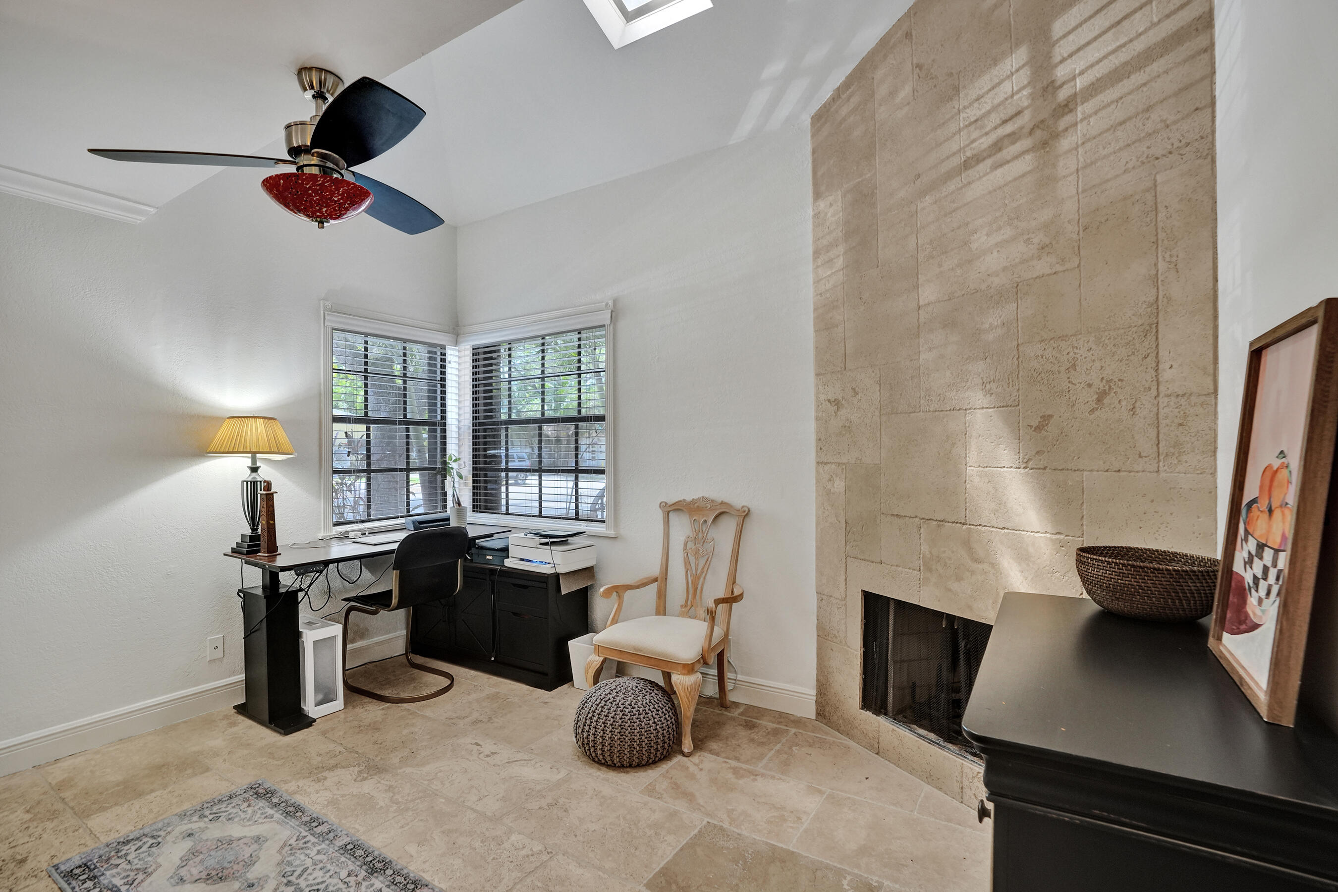 CAPISTRANO TOWNHOMES CONDO - Residential